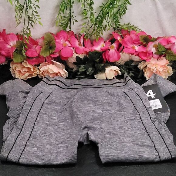 NWT Four Laps Aero Seamless Leggings 25" - Picture 7 of 8